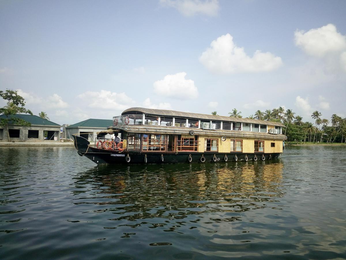 Kerala Nature Houseboat By Coco Floatel Alappuzha Eksteriør bilde